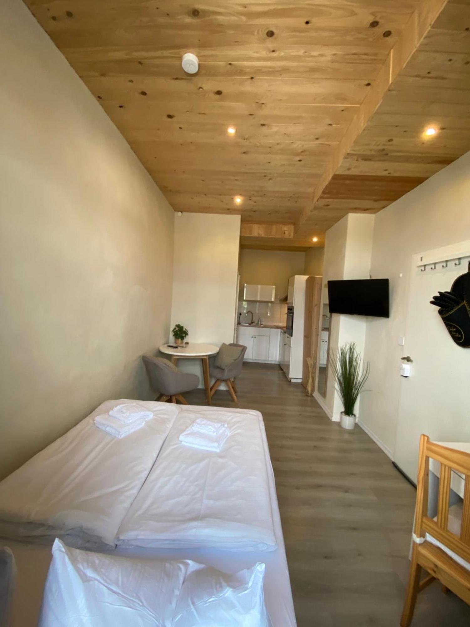 Oeko Lehmbau Direkt Am Main Apartment มาร์คท์ไบรท์ ภายนอก รูปภาพ